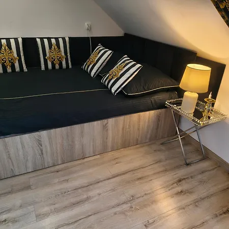 Fiona4 Centrum700m Parking Bezplatny Monitorowany Salon Z Sypialnia Tv Lazienka Kuchnia Rekuperacja Apartment Karpacz