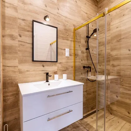 公寓 Fiona4 Centrum700m Parking Bezplatny Monitorowany Salon Z Sypialnia Tv Lazienka Kuchnia Rekuperacja *