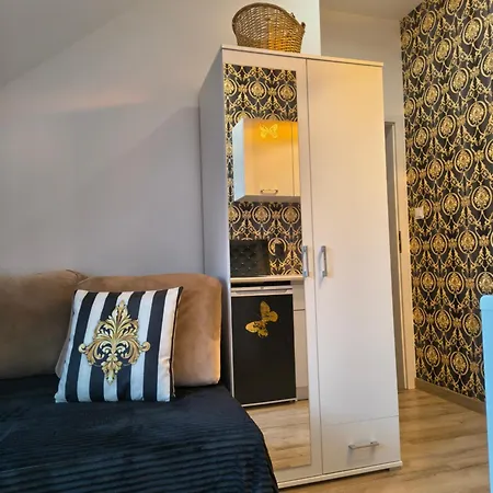 Fiona4 Centrum700m Parking Bezplatny Monitorowany Salon Z Sypialnia Tv Lazienka Kuchnia Rekuperacja