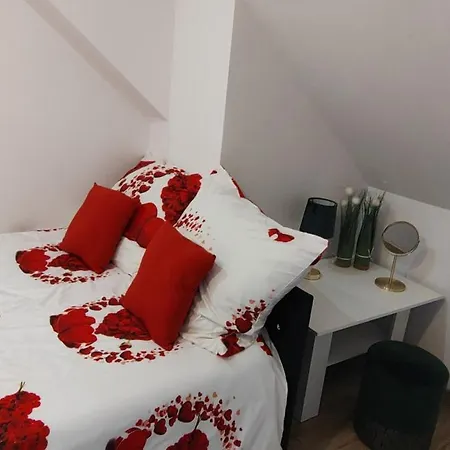 דירה Fiona4 Centrum700m Parking Bezplatny Monitorowany Salon Z Sypialnia Tv Lazienka Kuchnia Rekuperacja