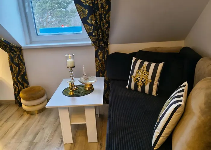 Fiona4 Centrum700m Parking Bezplatny Monitorowany Salon Z Sypialnia Tv Lazienka Kuchnia Rekuperacja Apartment Karpacz